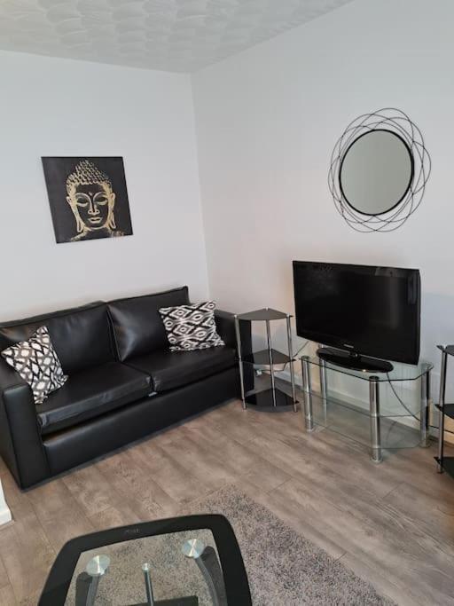 1 Bed Apart Dowlais Extérieur photo